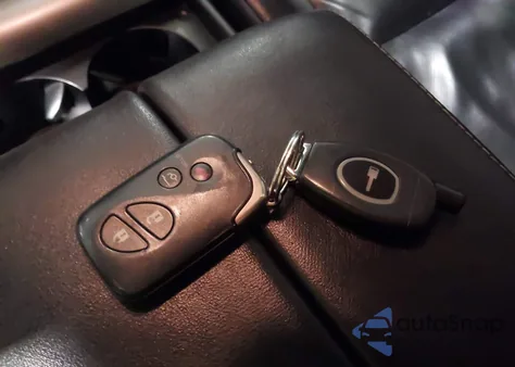 2014 Lexus Gx 460 z USA, uszkodzony, nr VIN JTJBM7FX4E5087287